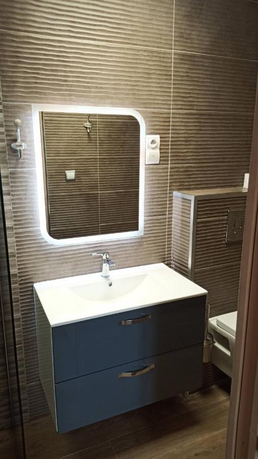 Villadali-Fr Appart Hotel Toulon Clim, Wifi, Terrasse, Cuisine Parking Gratuit Luaran gambar